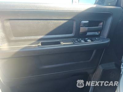 2022 Ram 3500 Tradesman Crew Cab Long Bed - zdjęcie 9 z 19 - miniatura
