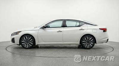 2025 Nissan Altima SV - zdjęcie 4 z 12 - miniatura