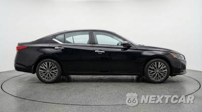 2025 Nissan Altima SV - zdjęcie 8 z 12 - miniatura
