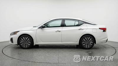 2025 Nissan Altima SV - zdjęcie 4 z 12 - miniatura