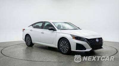 2025 Nissan Altima SV - zdjęcie 1 z 12 - miniatura