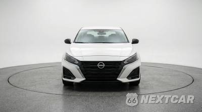 2025 Nissan Altima SV - zdjęcie 2 z 12 - miniatura