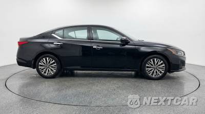 2025 Nissan Altima SV - zdjęcie 8 z 12 - miniatura