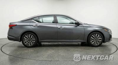 2025 Nissan Altima SV - zdjęcie 8 z 12 - miniatura