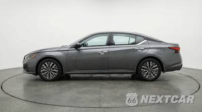 2025 Nissan Altima SV - zdjęcie 4 z 12 - miniatura