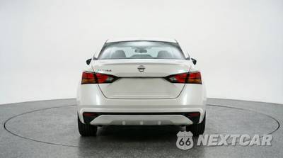 2025 Nissan Altima SV - zdjęcie 6 z 12 - miniatura