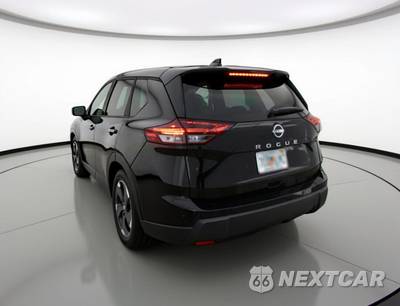 2025 Nissan Rogue SV - zdjęcie 5 z 12 - miniatura
