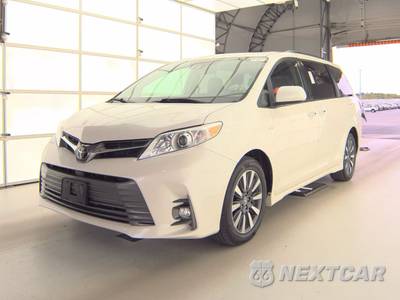 2020 Toyota Sienna XLE 7-Passenger 119.3" WB