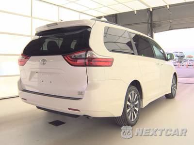 2020 Toyota Sienna XLE 7-Passenger 119.3" WB - zdjęcie 4 z 38 - miniatura