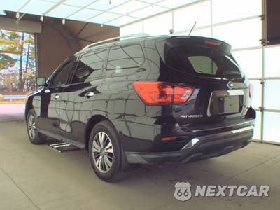2017 Nissan Pathfinder SL - zdjęcie 6 z 38 - miniatura