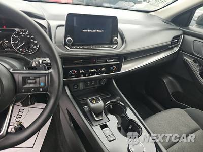 2024 Nissan Rogue SV - zdjęcie 17 z 28 - miniatura