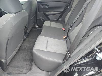 2024 Nissan Rogue SV - zdjęcie 19 z 28 - miniatura