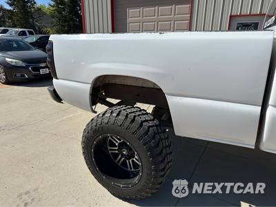 2005 Chevrolet Silverado 2500HD WT Extended Cab Medium Bed 1SW w/Rear Doors - zdjęcie 12 z 20 - miniatura
