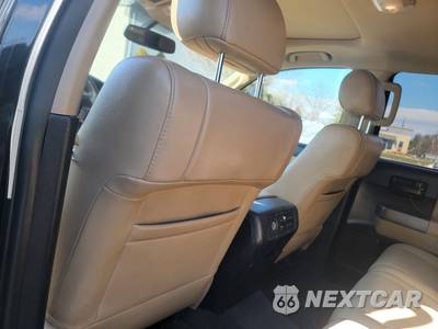 2012 Toyota Sequoia SR5 - zdjęcie 11 z 26 - miniatura