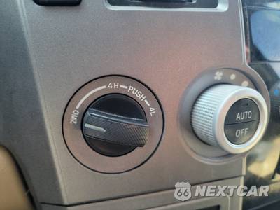 2012 Toyota Sequoia SR5 - zdjęcie 21 z 26 - miniatura