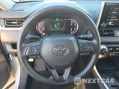 2025 Toyota RAV4 XLE - zdjęcie 16 z 25 - miniatura