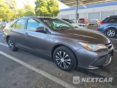 2017 Toyota Camry LE - zdjęcie 3 z 24 - miniatura