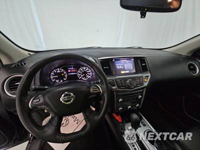 2019 Nissan Pathfinder SL - zdjęcie 11 z 26 - miniatura