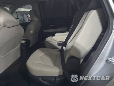 2024 Toyota Grand Highlander XLE - zdjęcie 13 z 39 - miniatura