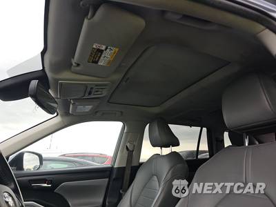 2021 Toyota Highlander XLE - zdjęcie 18 z 27 - miniatura