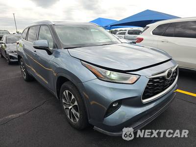 2021 Toyota Highlander XLE - zdjęcie 3 z 27 - miniatura