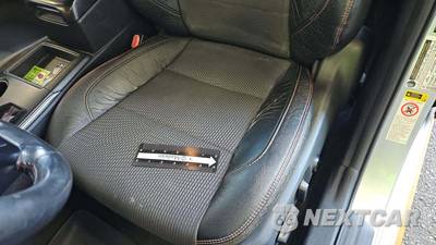 2016 Toyota Camry SE - zdjęcie 18 z 26 - miniatura