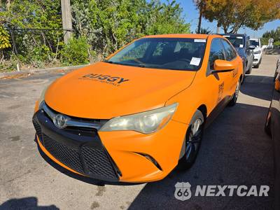2016 Toyota Camry SE - zdjęcie 1 z 26 - miniatura