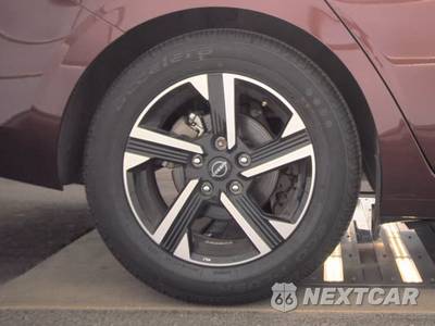 2025 Nissan Sentra SV - zdjęcie 11 z 27 - miniatura