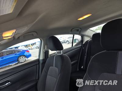 2025 Nissan Sentra SV - zdjęcie 17 z 20 - miniatura