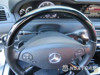 2013 Mercedes-Benz CL 550 4MATIC - zdjęcie 37 z 70 - miniatura