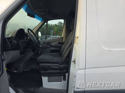 2011 Mercedes-Benz Sprinter 2500 Cargo Van Standard Roof 144.3" WB - zdjęcie 7 z 29 - miniatura