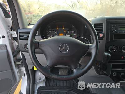 2011 Mercedes-Benz Sprinter 2500 Cargo Van Standard Roof 144.3" WB - zdjęcie 10 z 29 - miniatura