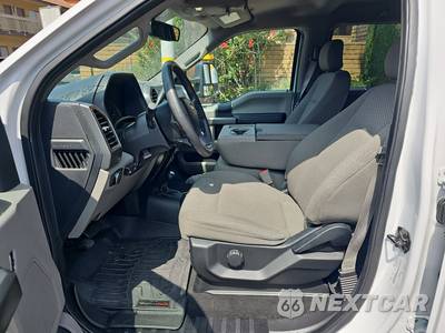 2019 Ford Super Duty F-550 Cab Chassis XLT Crew Cab DRW - zdjęcie 7 z 32 - miniatura
