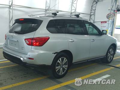 2020 Nissan Pathfinder SL - zdjęcie 4 z 29 - miniatura