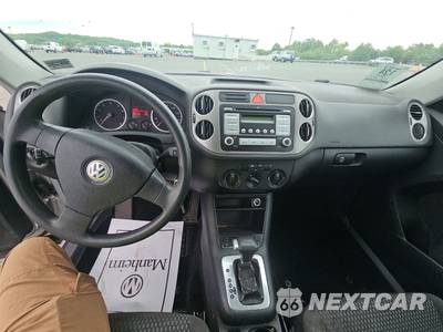 2009 Volkswagen Tiguan SE - zdjęcie 11 z 34 - miniatura