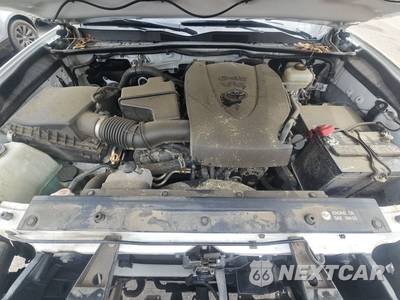 2017 Toyota Tacoma TRD Off-Road Crew Cab Medium Bed - zdjęcie 15 z 24 - miniatura