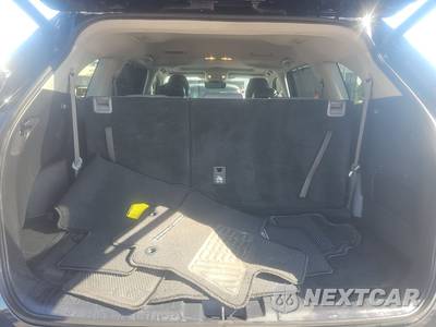 2021 Toyota Highlander XLE - zdjęcie 17 z 34 - miniatura