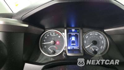 2020 Toyota Tacoma SR5 Crew Cab Medium Bed - zdjęcie 18 z 30 - miniatura
