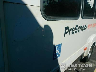 2005 Ford E-450 Base DRW - zdjęcie 25 z 27 - miniatura