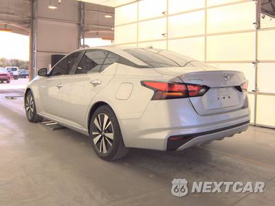 2021 Nissan Altima SV - zdjęcie 6 z 18 - miniatura