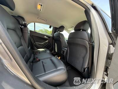 2015 Mercedes-Benz GLA 250 - zdjęcie 10 z 10 - miniatura