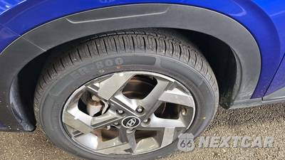 2025 Hyundai Venue SEL - zdjęcie 23 z 25 - miniatura