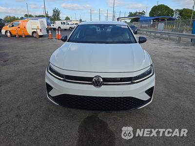 2025 Volkswagen Jetta Sport - zdjęcie 2 z 20 - miniatura