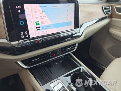2025 Volkswagen Atlas 2.0T SE w/Technology - zdjęcie 11 z 22 - miniatura