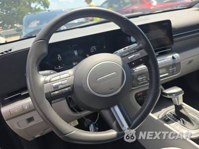 2025 Hyundai Kona SEL - zdjęcie 10 z 20 - miniatura