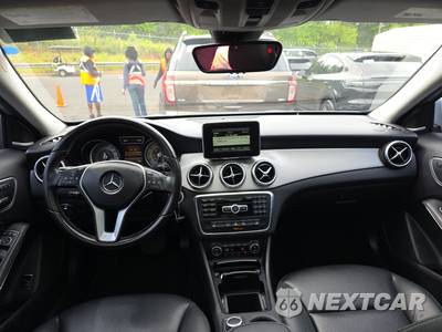 2015 Mercedes-Benz GLA 250 - zdjęcie 11 z 28 - miniatura