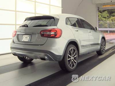 2015 Mercedes-Benz GLA 250 - zdjęcie 4 z 28 - miniatura