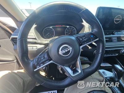 2023 Nissan Altima SL - zdjęcie 10 z 35 - miniatura