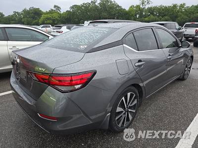 2021 Nissan Sentra SV - zdjęcie 4 z 18 - miniatura