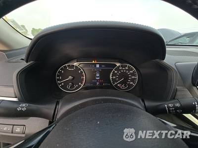 2023 Nissan Altima SL - zdjęcie 12 z 37 - miniatura